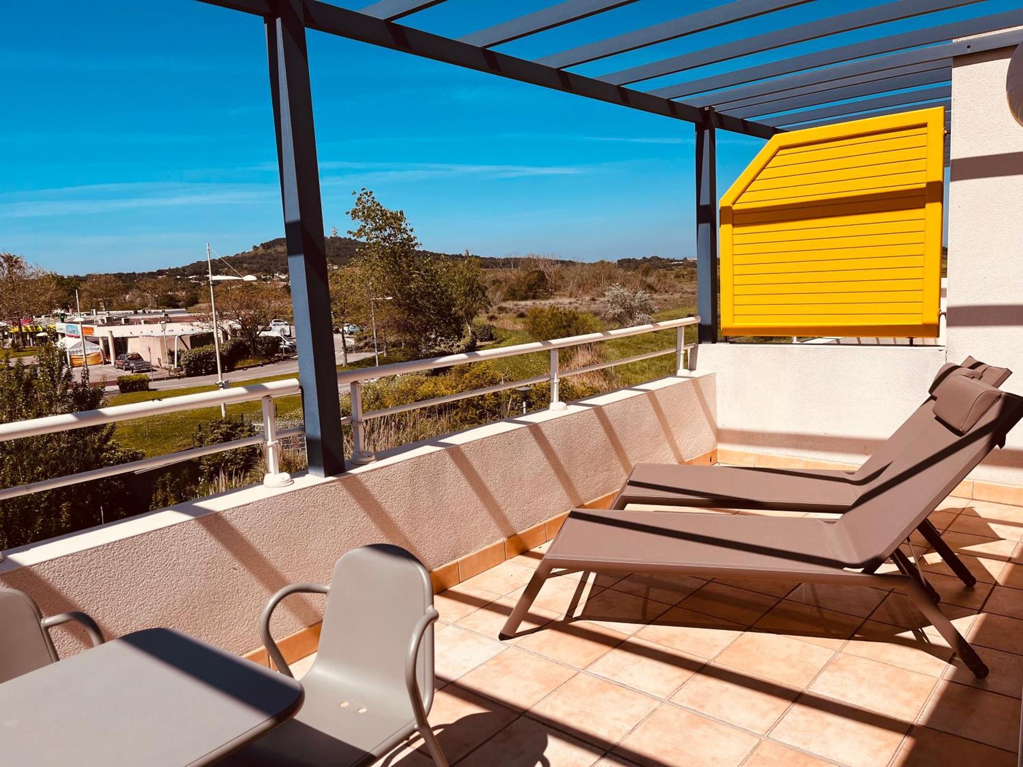 Hoteliere Natureva & 4*