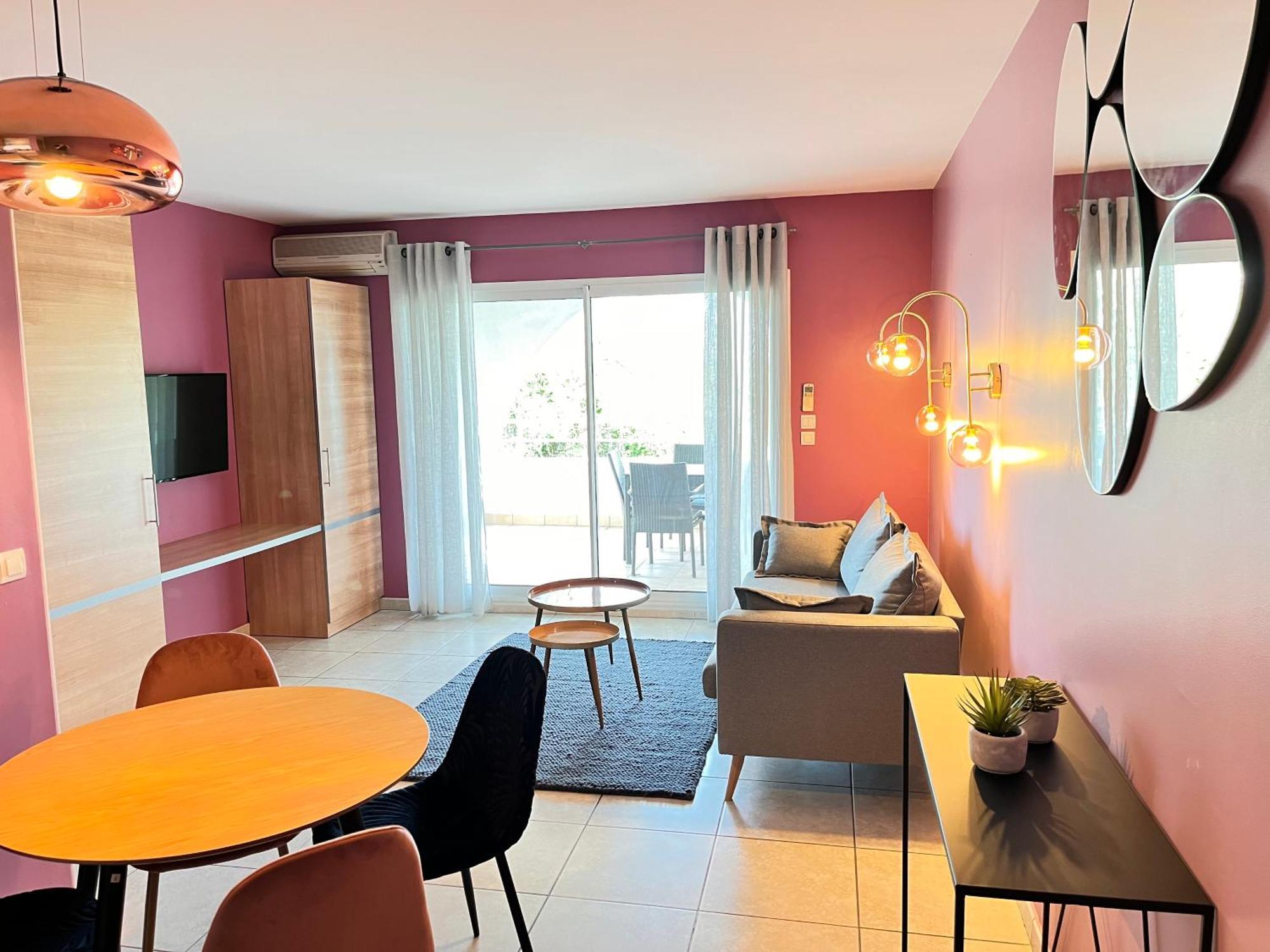 Hoteliere Natureva & 4* Agde